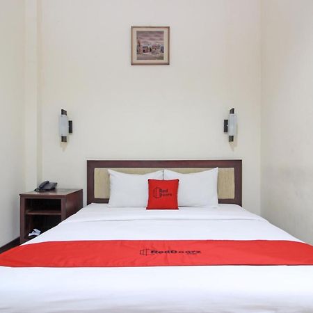 Hotel Septia Джокьякарта Экстерьер фото