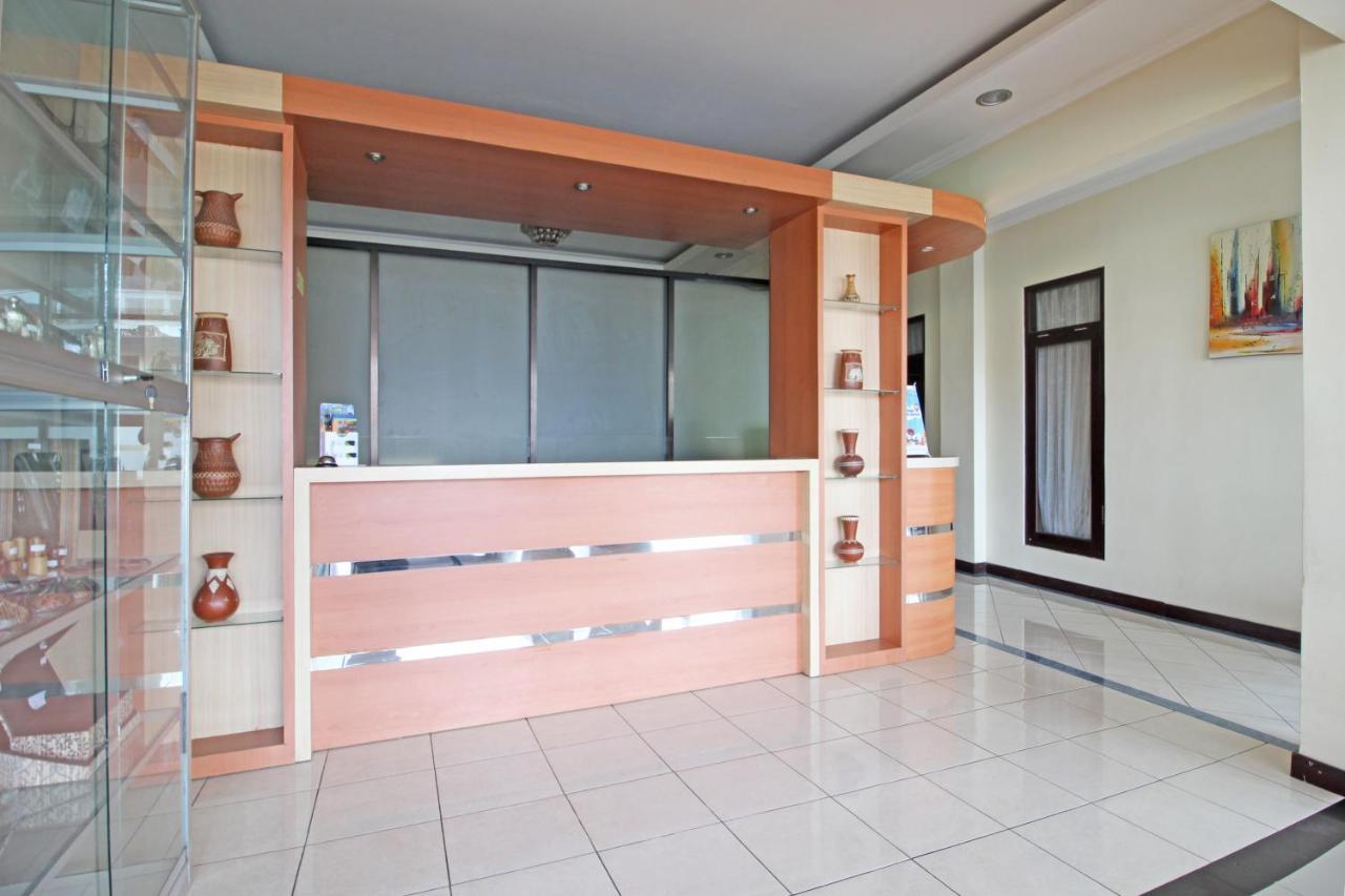 Hotel Septia Джокьякарта Экстерьер фото