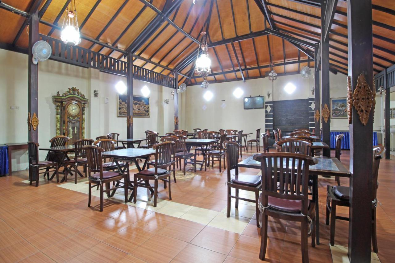 Hotel Septia Джокьякарта Экстерьер фото