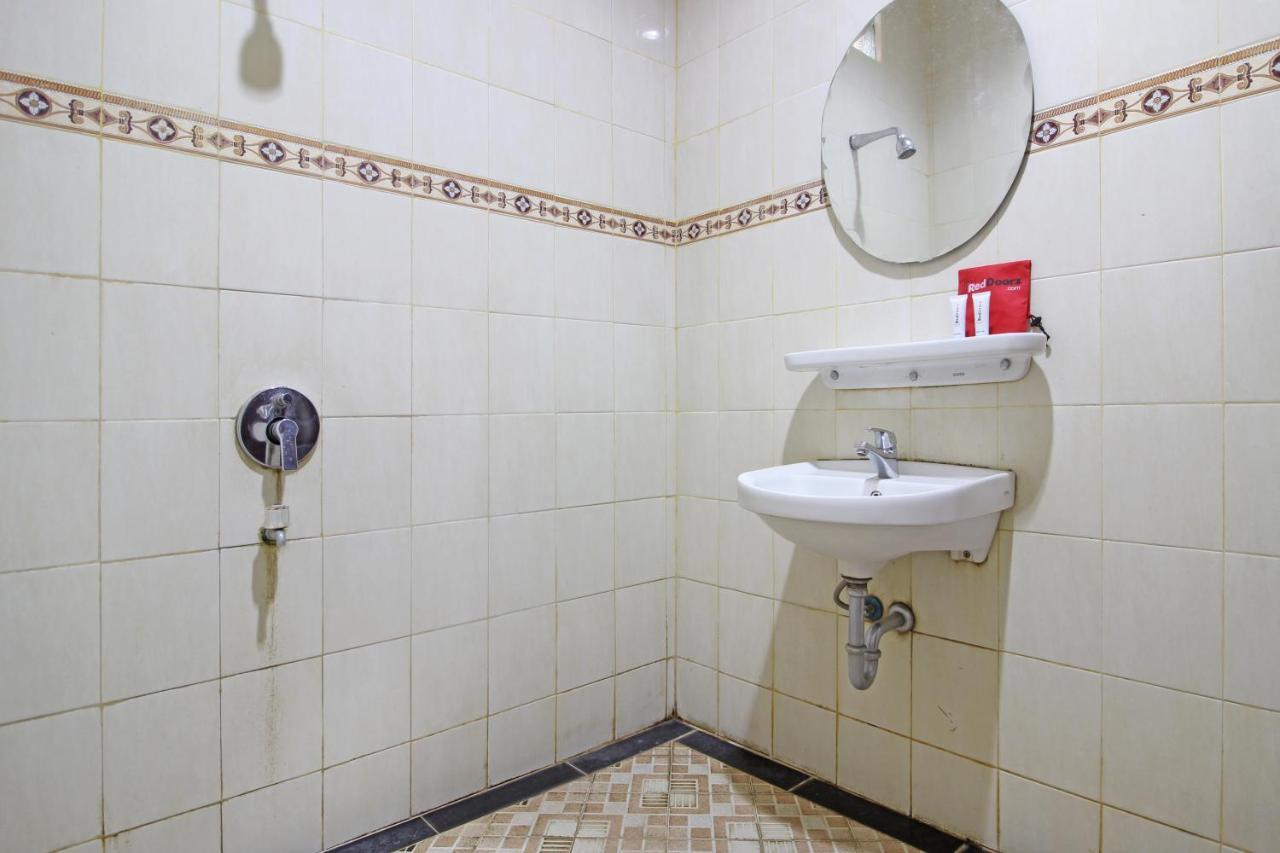 Hotel Septia Джокьякарта Экстерьер фото