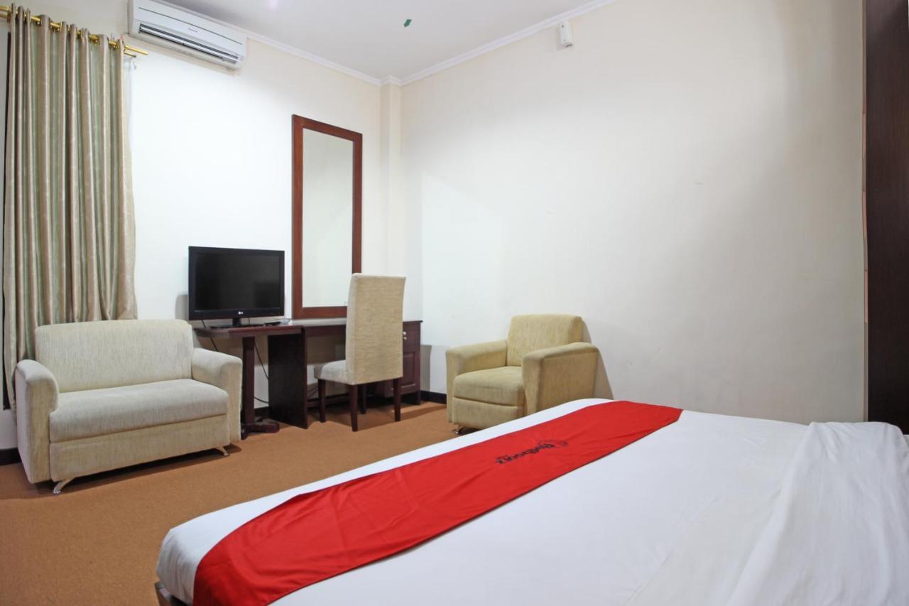 Hotel Septia Джокьякарта Экстерьер фото